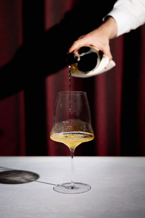 - file://z7AzjD4tWf8oTnn5